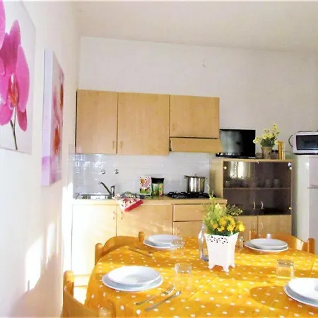 Lovely In With Private Terrace