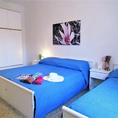 Lovely In With Private Terrace Apartment *